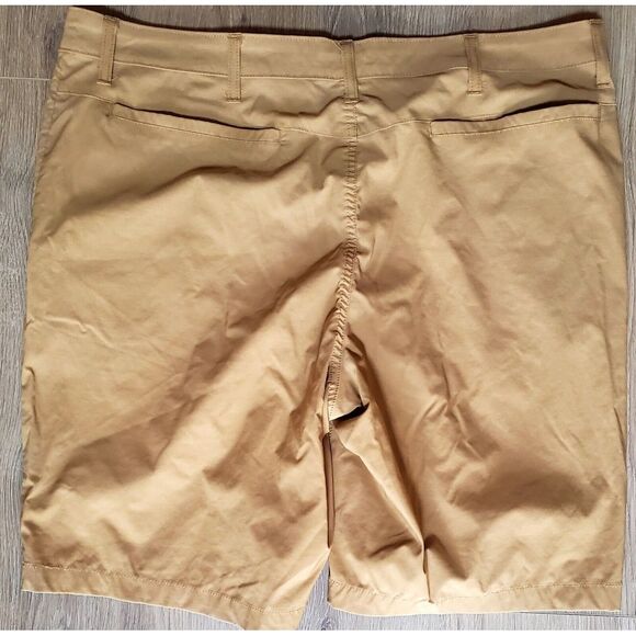 CHAPS Golf Shorts 40 Camel Tan Activewear Nylon/Spandex Open Pocket Mesh Lined - Picture 6 of 11